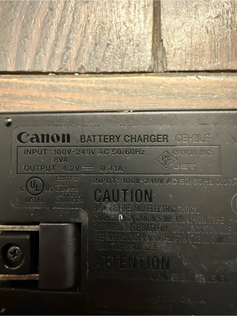 Original Canon CB-2LF 2LD Charger for NB-11L NB-11LH Battery ELPH 130 140 170 IS